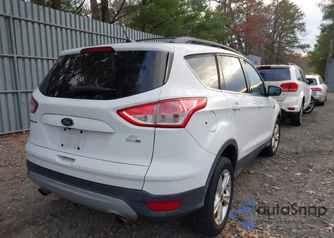 2015 Ford Escape Se z USA, uszkodzony, nr VIN 1FMCU9G94FUB54282